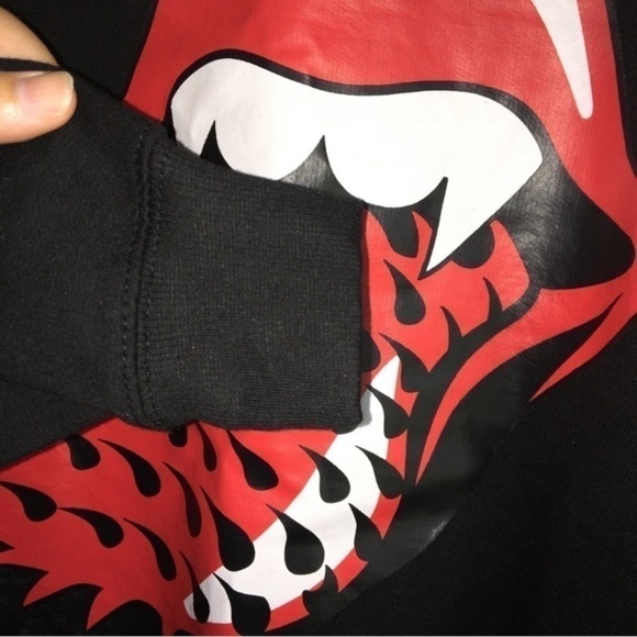 NWT Rolling Stones Spiked Tongue Sweatshirt - Picture 5 of 5